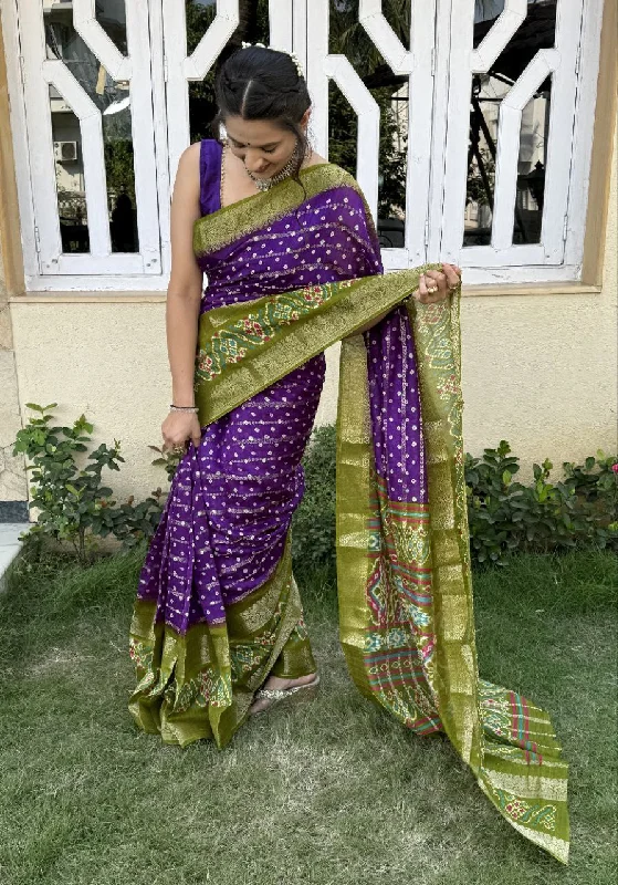 Women Party Wear Bandhej Print Pure Candy Cotton Silk Saree with Un Stitched Blouse Double Button Blouse