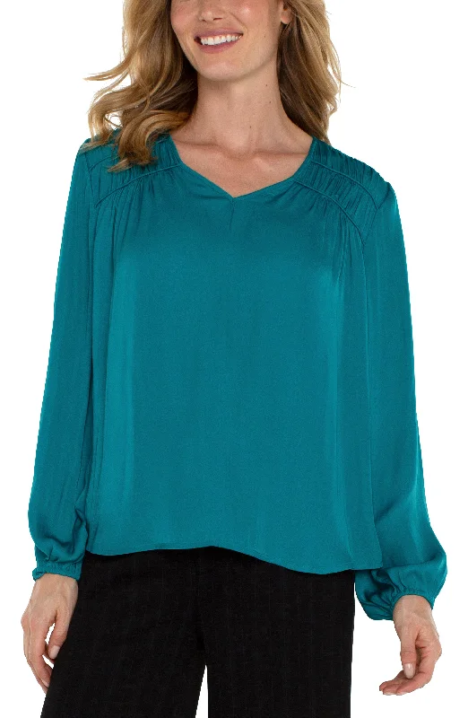 LONG SLEEVE V-NECK WOVEN BLOUSE Double-Layered Blouse