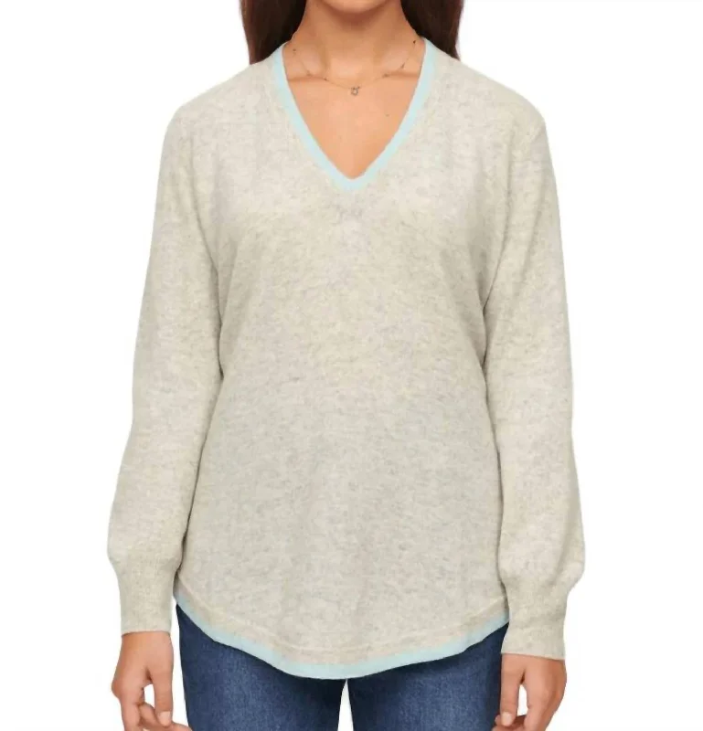 Zippy Sweater In Pale Grey Layered Multi-layer Single Layer