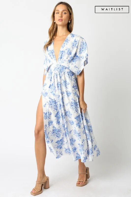 Waitlist 2/20 ♥ Debbie Kimono Sleeve Floral Print Maxi Dress Blue Comfortable Ruffle Hem Maxi Dress Waitlist 2/20 ♥ Debbie Kimono Sleeve Floral Print Maxi Dress Blue Comfortable Ruffle Hem Maxi Dress