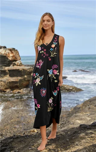 Johnny Was - JESSI KNIT V-NECK MAXI DRESS - Last One Trendy Off-Shoulder Ruffle Maxi Dress