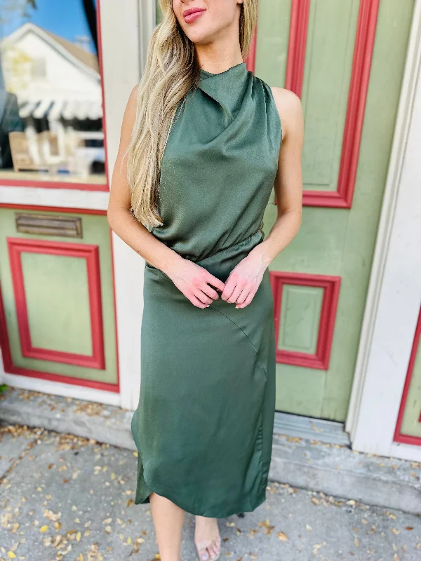 Laurel Maxi Dress- Forest Cozy Knitted Maxi Dress