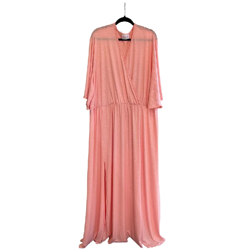 light pink maxi dress w big flutter sleeves & cute small print - 5x Fashionable Maxi Dress with Fringe