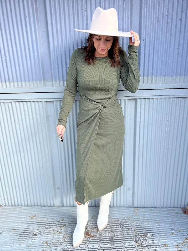 Long Sleeve Ribbed Overlap Detail Maxi Dress Chic Sleeveless Maxi Dress