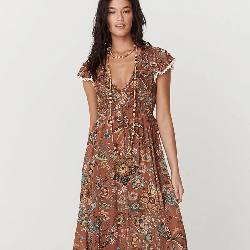Mojave Lily Shirred Maxi Dress Elegant Maxi Dress with Pockets