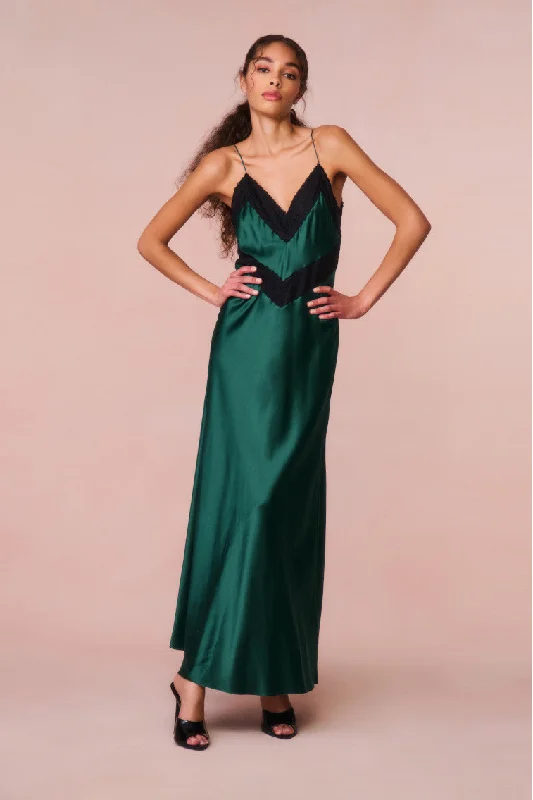 Serita Lace-Trimmed Maxi Dress Elegant Lace-Up Maxi Dress