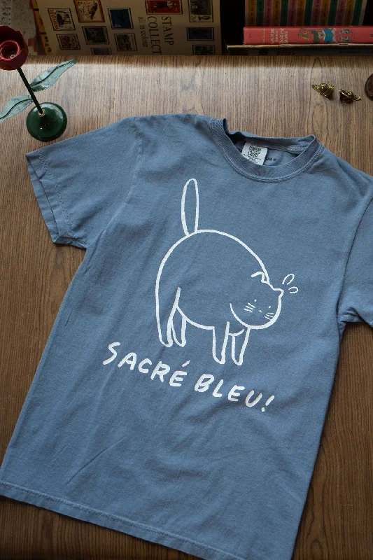 Sacré Bleu T-Shirt Boxy Fit Fitted Loose