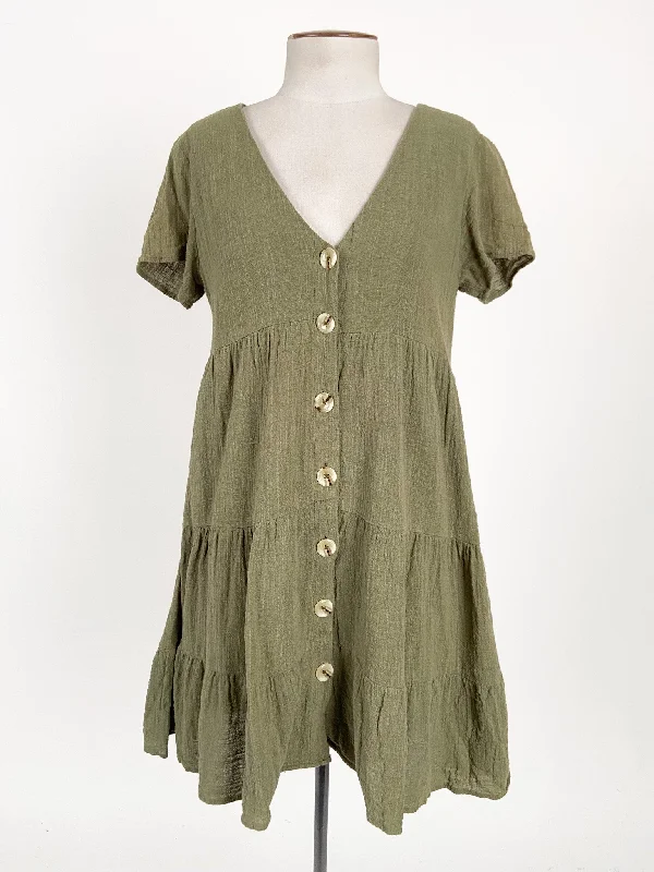 Atmos & Here | Green Casual Dress | Size 6