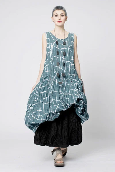 N/S Fab Dress in Seki Print Carnaby