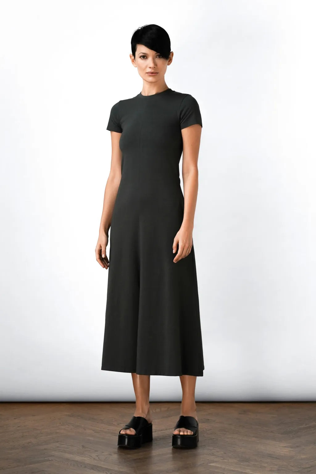 Yomi Dress Pine