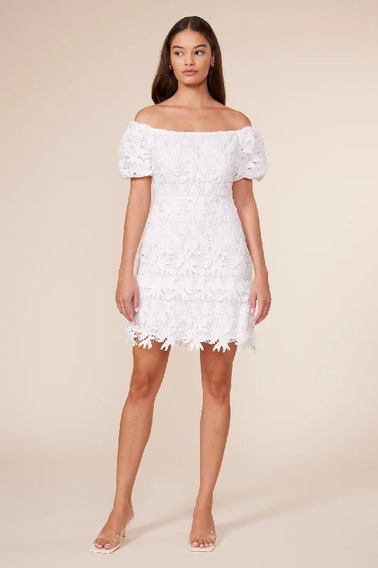 Fae Lace Mini Dress Stylish Short-Sleeve Mini Dress