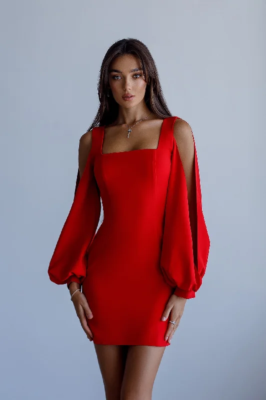 Red Square Neck Сut-Out Sleeve Mini Dress Fashionable Lace Mini Dress
