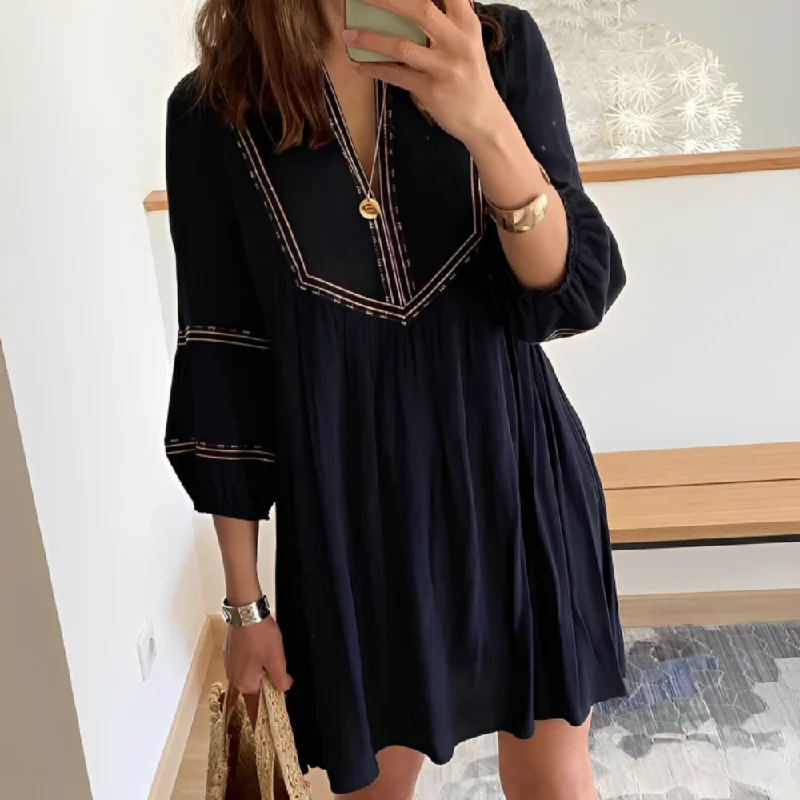 Stylish 3/4 Sleeve Print Mini Dress Trendy Button-Detail Mini Dress