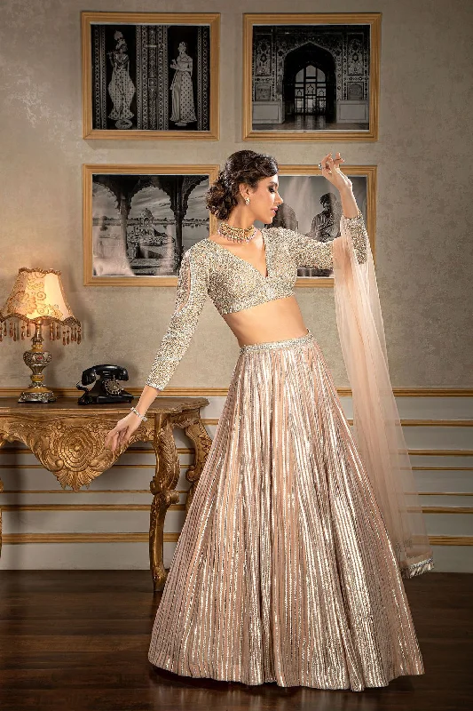 Elegant top and skirt slim fit skirt